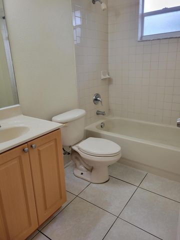 2227 Monroe Street 2, Hollywood, FL 33020