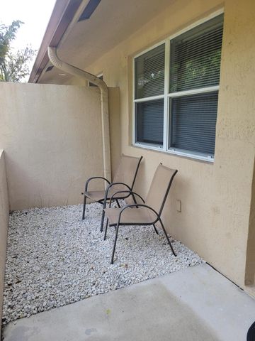 2227 Monroe Street 2, Hollywood, FL 33020