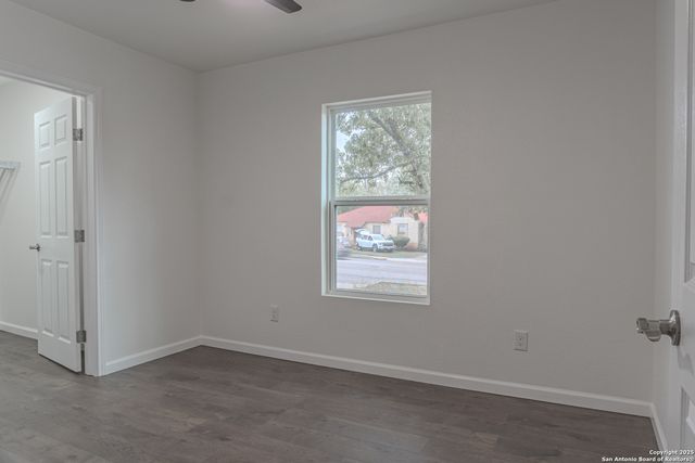 911 Fair, San Antonio, TX 78223