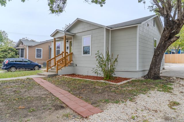 911 Fair, San Antonio, TX 78223