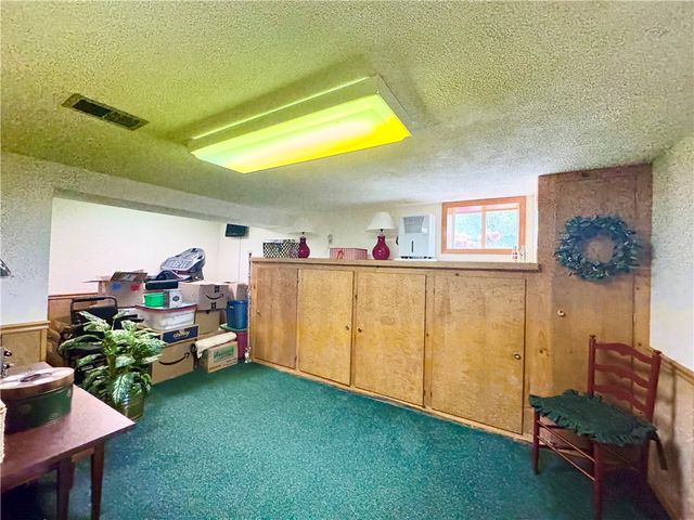 68 Swift Street, Auburn, NY 13021
