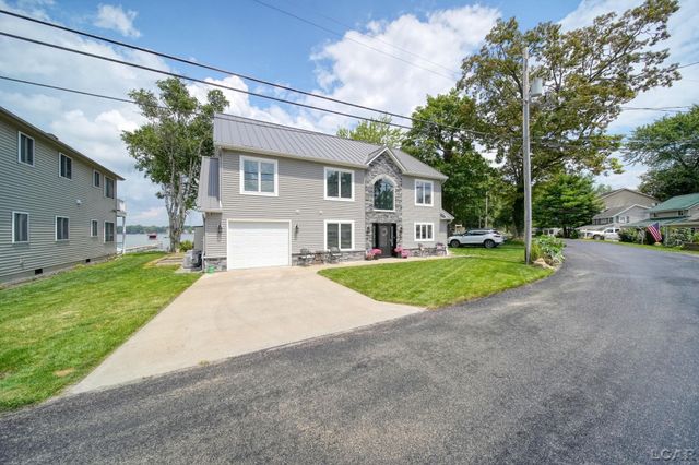 2892 Round Lake Highway, Rollin Twp, MI 49253