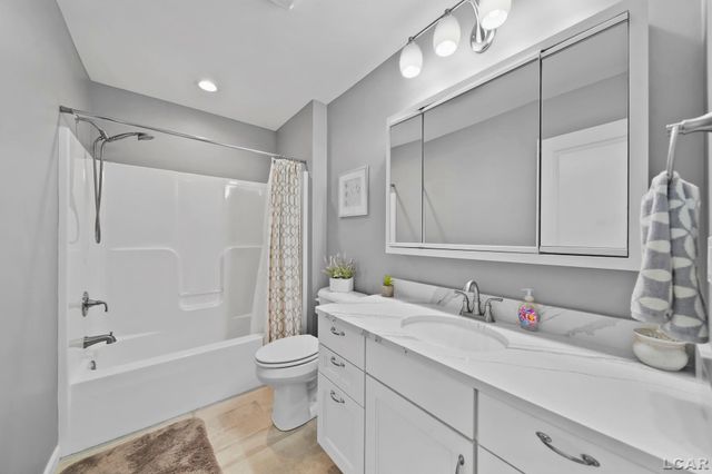 2892 Round Lake Highway, Rollin Twp, MI 49253
