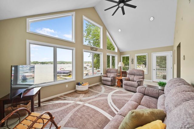 2892 Round Lake Highway, Rollin Twp, MI 49253