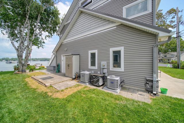 2892 Round Lake Highway, Rollin Twp, MI 49253