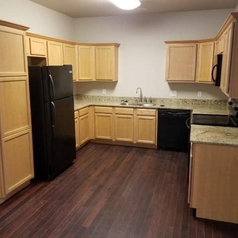 568 N Longfellow Lane, Fayetteville, AR 72704