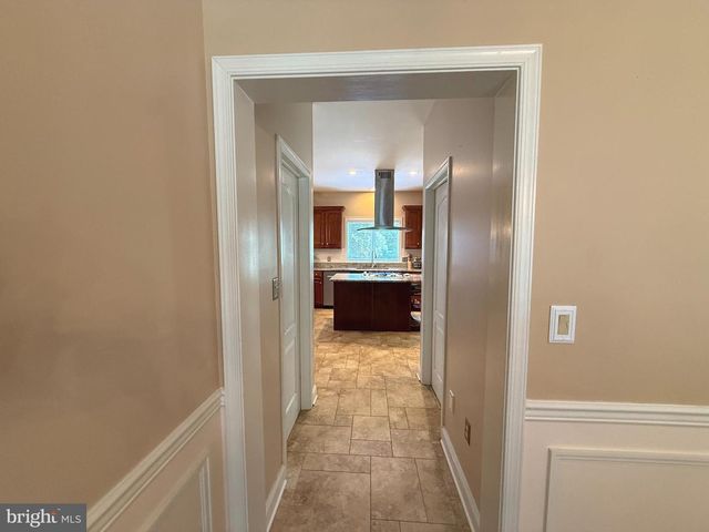 1124 SARAZEN WAY, York, PA 17404
