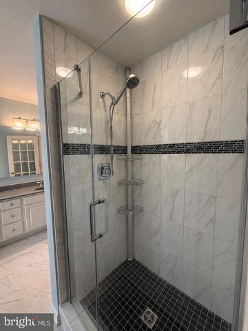 1124 SARAZEN WAY, York, PA 17404