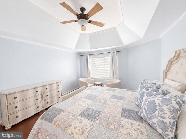 1124 SARAZEN WAY, York, PA 17404