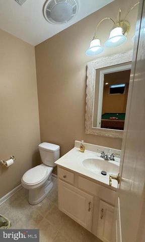 1124 SARAZEN WAY, York, PA 17404
