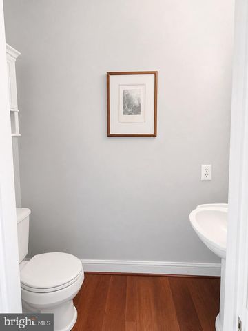 1124 SARAZEN WAY, York, PA 17404