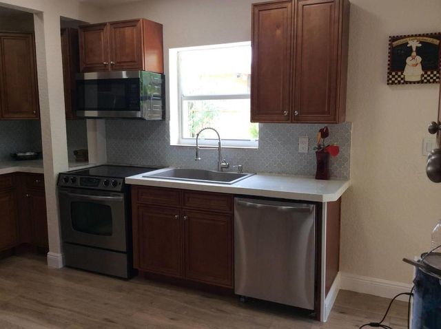 3411 Berkeley Boulevard, Fort Lauderdale, FL 33312