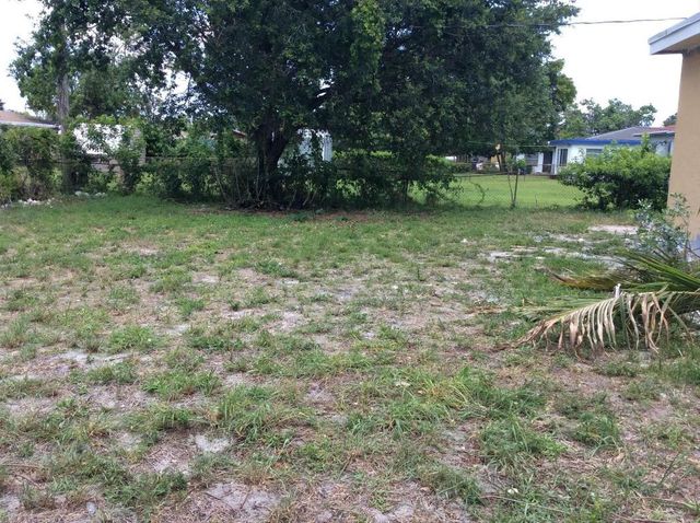 3411 Berkeley Boulevard, Fort Lauderdale, FL 33312