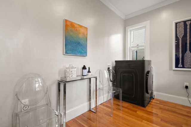 68 Brooks Avenue, Newton, MA 02460