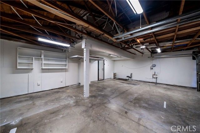 2101 Skylark Circle, Corona, CA 92882