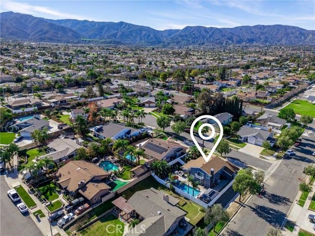 2101 Skylark Circle, Corona, CA 92882