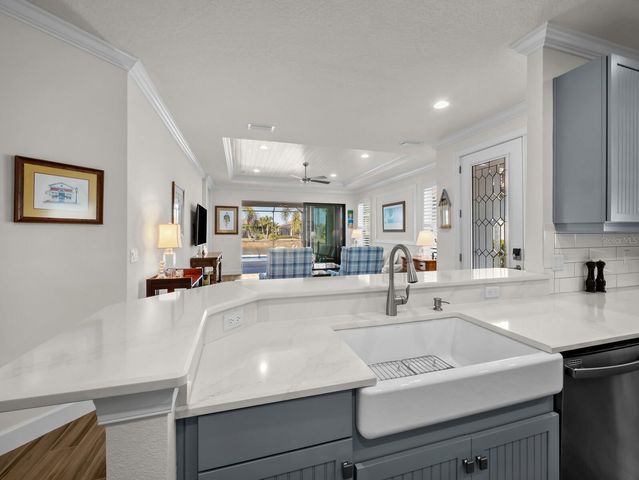 5444 LAMPIASI STREET, Sarasota, FL 34238