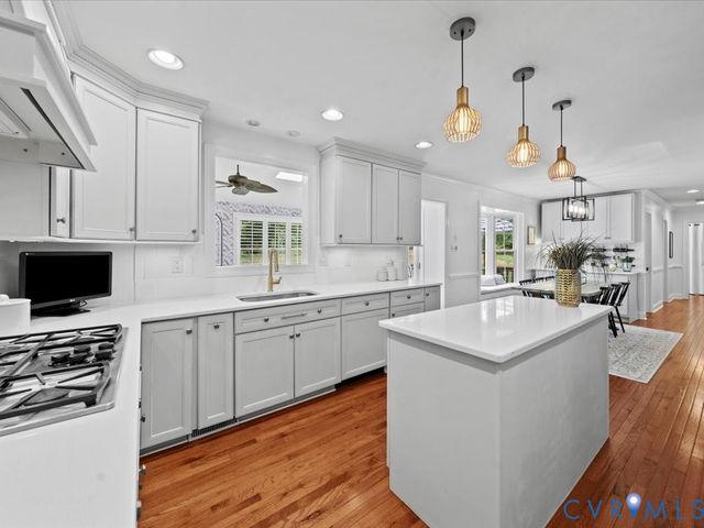 11821 Rothbury Dr, North Chesterfield, VA 23236