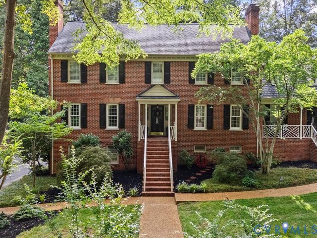 11821 Rothbury Dr, North Chesterfield, VA 23236