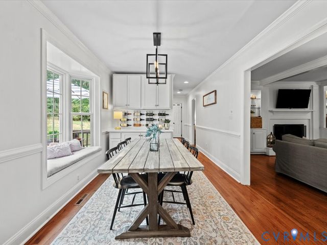 11821 Rothbury Dr, North Chesterfield, VA 23236