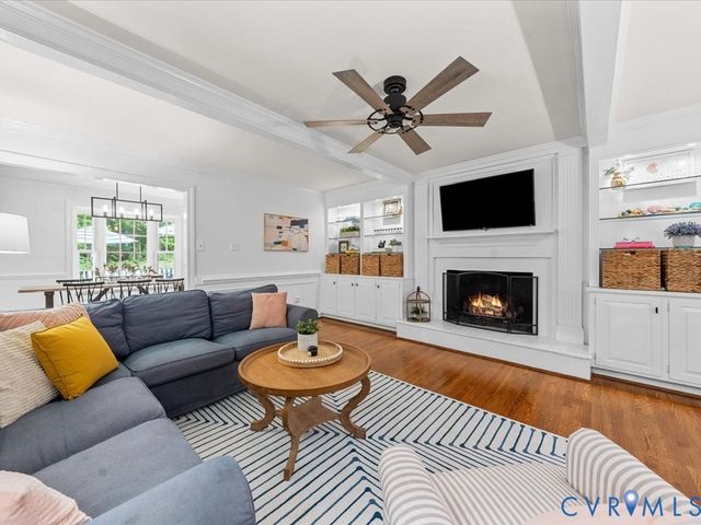 11821 Rothbury Dr, North Chesterfield, VA 23236