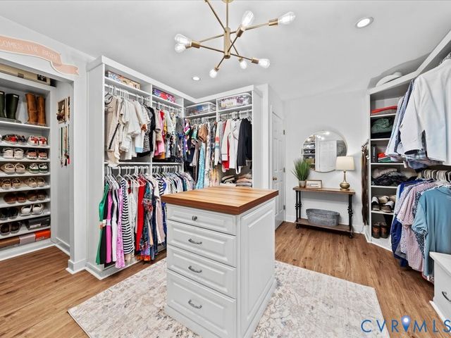 11821 Rothbury Dr, North Chesterfield, VA 23236