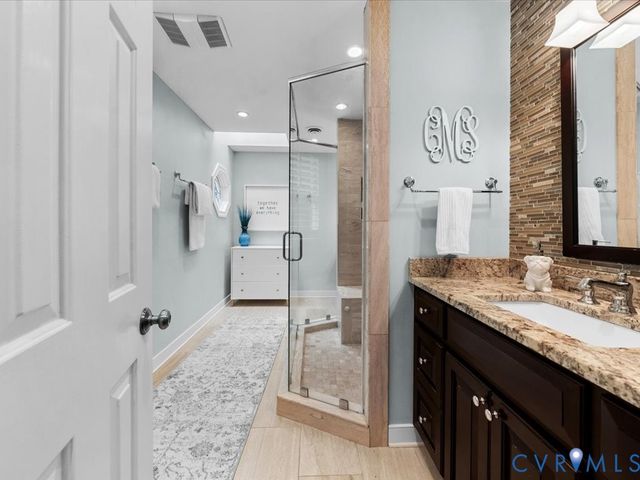 11821 Rothbury Dr, North Chesterfield, VA 23236