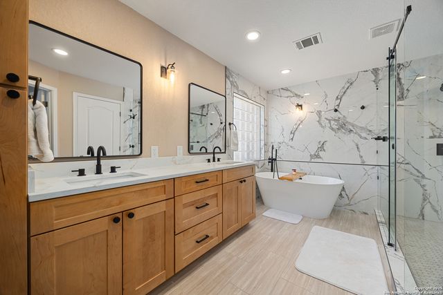 166 Bridle, Spring Branch, TX 78070