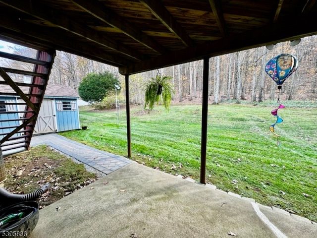 36 Deer Path Dr, Mount Olive Twp., NJ 07836