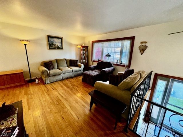 36 Deer Path Dr, Mount Olive Twp., NJ 07836