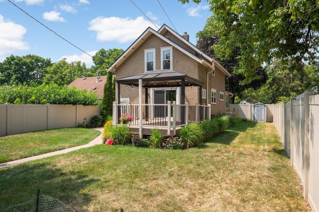 5537 32nd Avenue S, Minneapolis, MN 55417