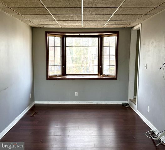 104 KENWOOD LN, Wilmington, DE 19804