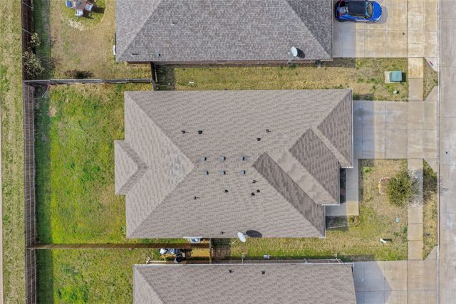 8228 Windsor Forest Drive, Fort Worth, TX 76120