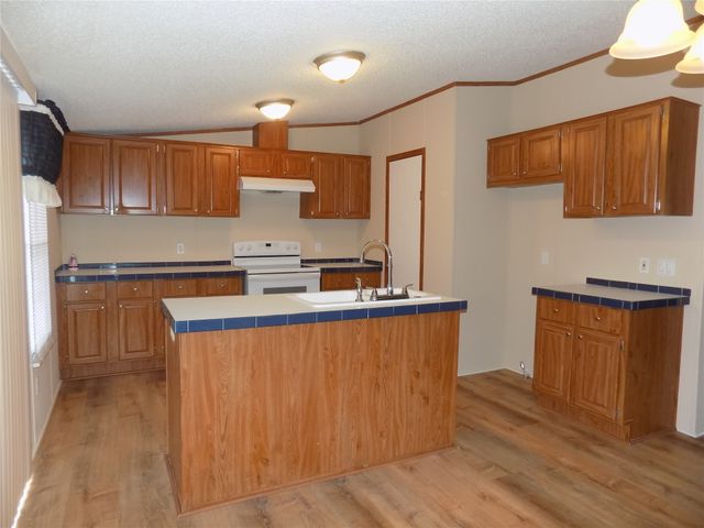 3450 Sarra Lane, Springtown, TX 76082