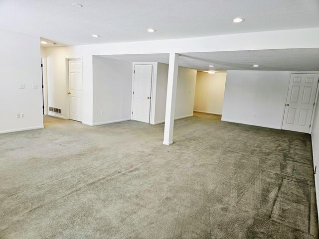 3956 Bridle Pass, Pittsfield Charter Twp, MI 48108