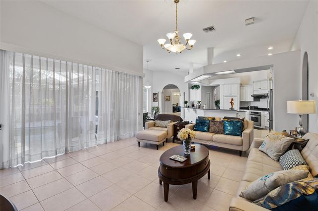 5921 SKIMMER POINT BOULEVARD S, Gulfport, FL 33707