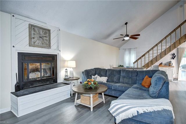 3603 Burns Ct, Virginia Beach, VA 23462