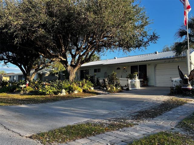 18671 KERRVILLE CIRCLE, Port Charlotte, FL 33948