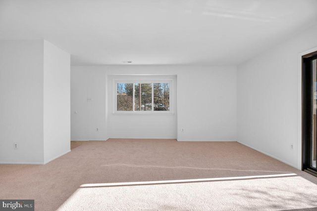 103 LUCAS LN, Voorhees, NJ 08043