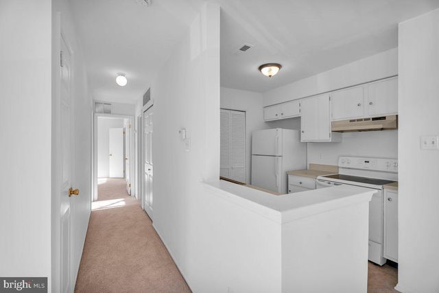 103 LUCAS LN, Voorhees, NJ 08043