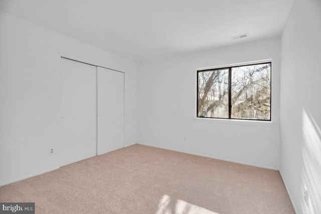 103 LUCAS LN, Voorhees, NJ 08043