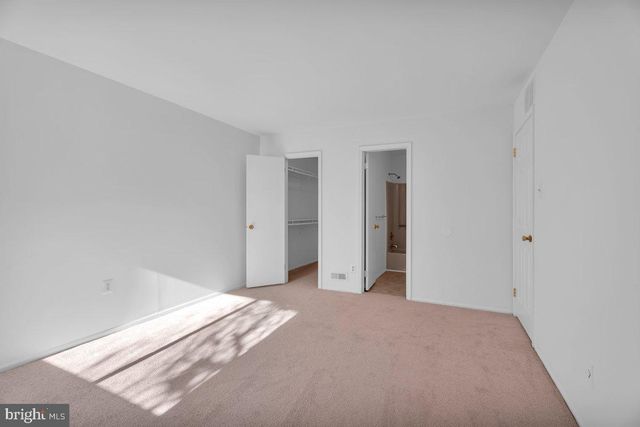 103 LUCAS LN, Voorhees, NJ 08043