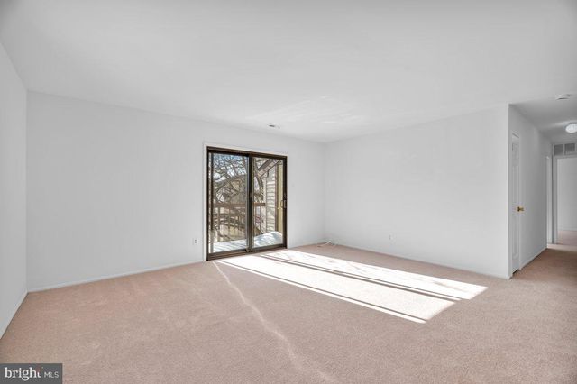 103 LUCAS LN, Voorhees, NJ 08043