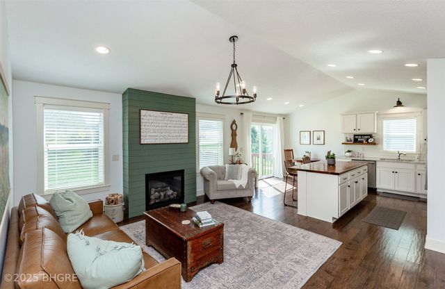 941 Bridgeview Street, Polk City, IA 50226