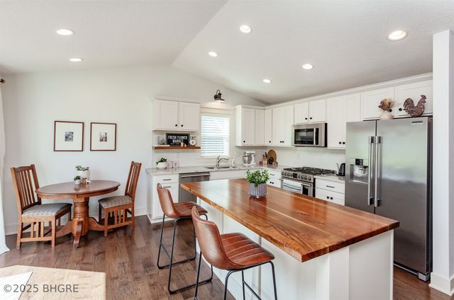 941 Bridgeview Street, Polk City, IA 50226