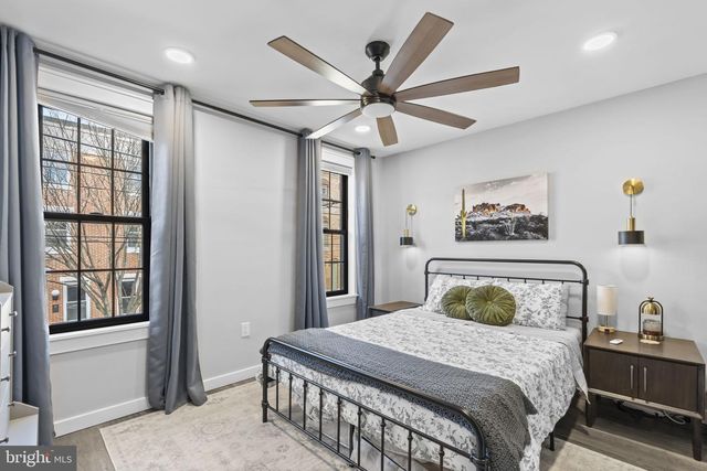 526 E THOMPSON ST, Philadelphia, PA 19125