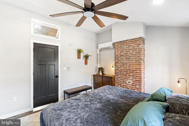 526 E THOMPSON ST, Philadelphia, PA 19125