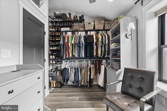 526 E THOMPSON ST, Philadelphia, PA 19125