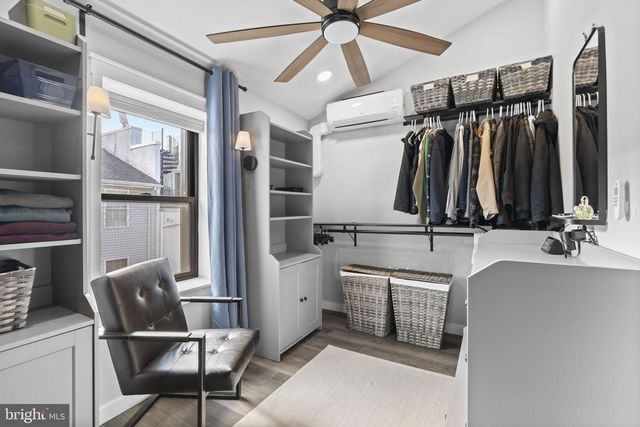 526 E THOMPSON ST, Philadelphia, PA 19125