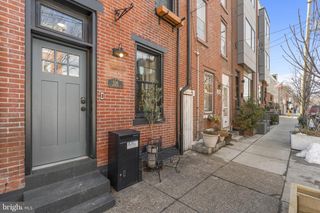 526 E THOMPSON ST, Philadelphia, PA 19125